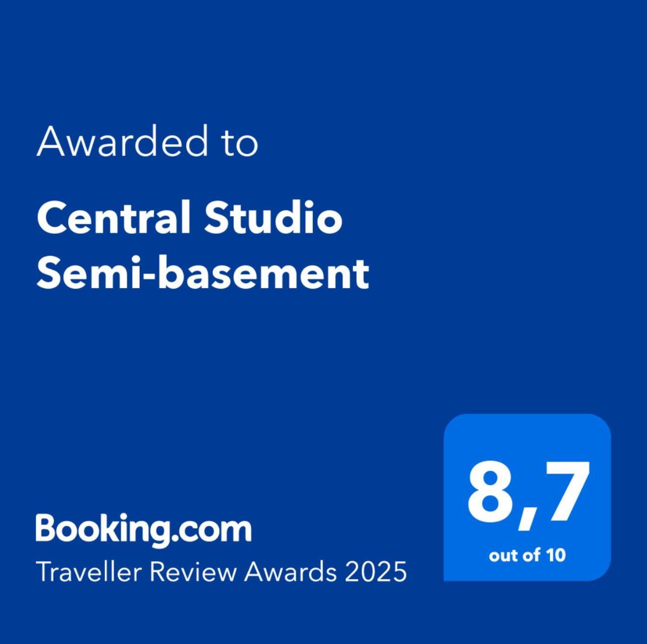 Central Studio Semi-Basement Iraklio Eksteriør bilde